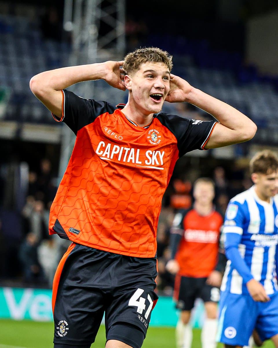 G4YAQ jWcAA3XEd