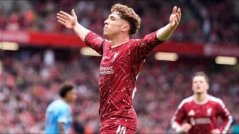 Víctor Munoz strikes to save Liverpool against Nottingham Forest Víctor Munoz strikes to save Liverpool against Nottingham Forest
