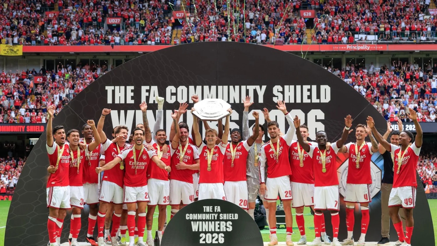 Arsenal lift Community Shield with dominant win over Man City Arsenal lift Community Shield with dominant win over Man City
