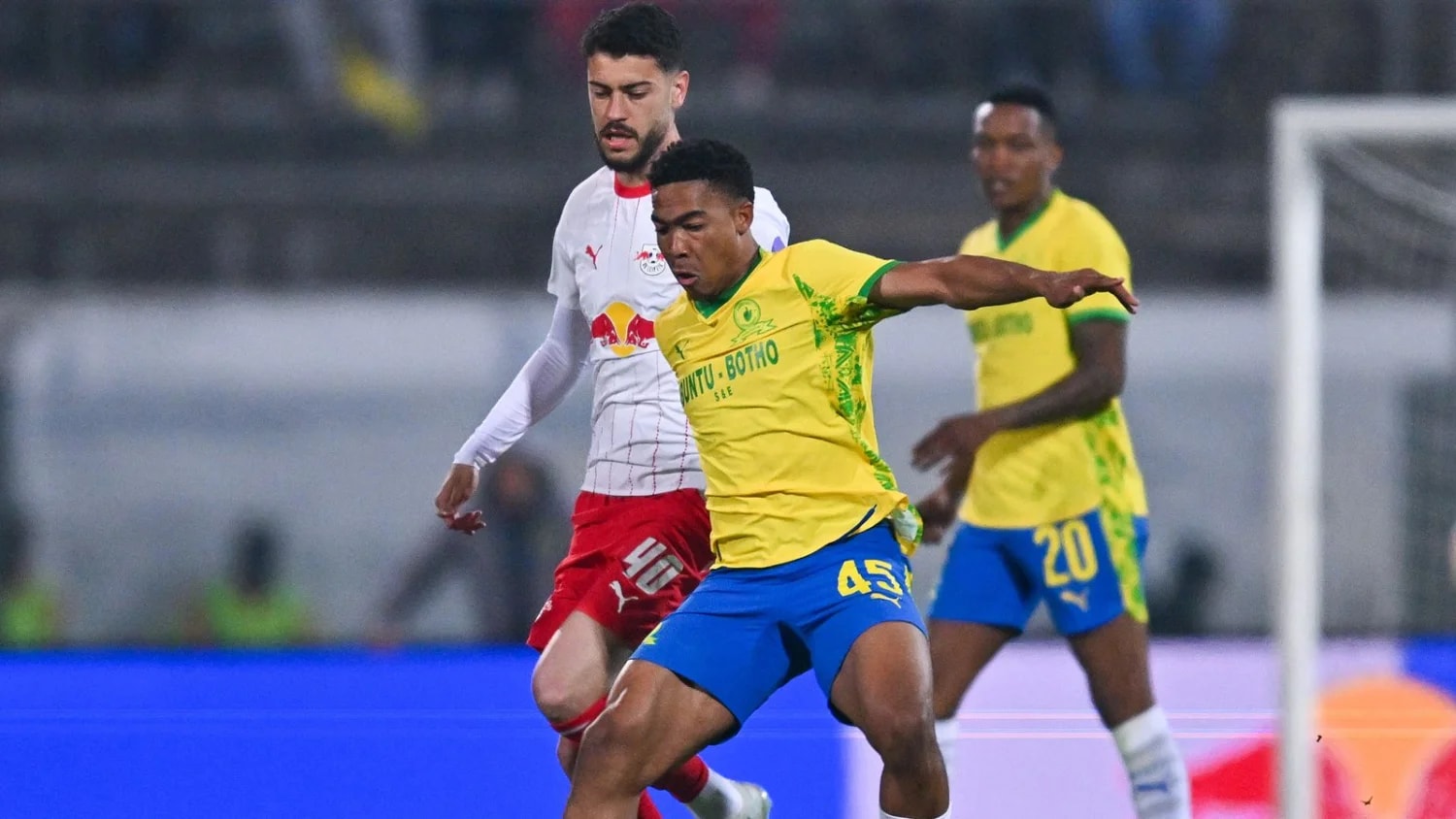 Mamelodi Sundowns youngster Sibiya set for sensational move to Lille Mamelodi Sundowns youngster Sibiya set for sensational move to Lille