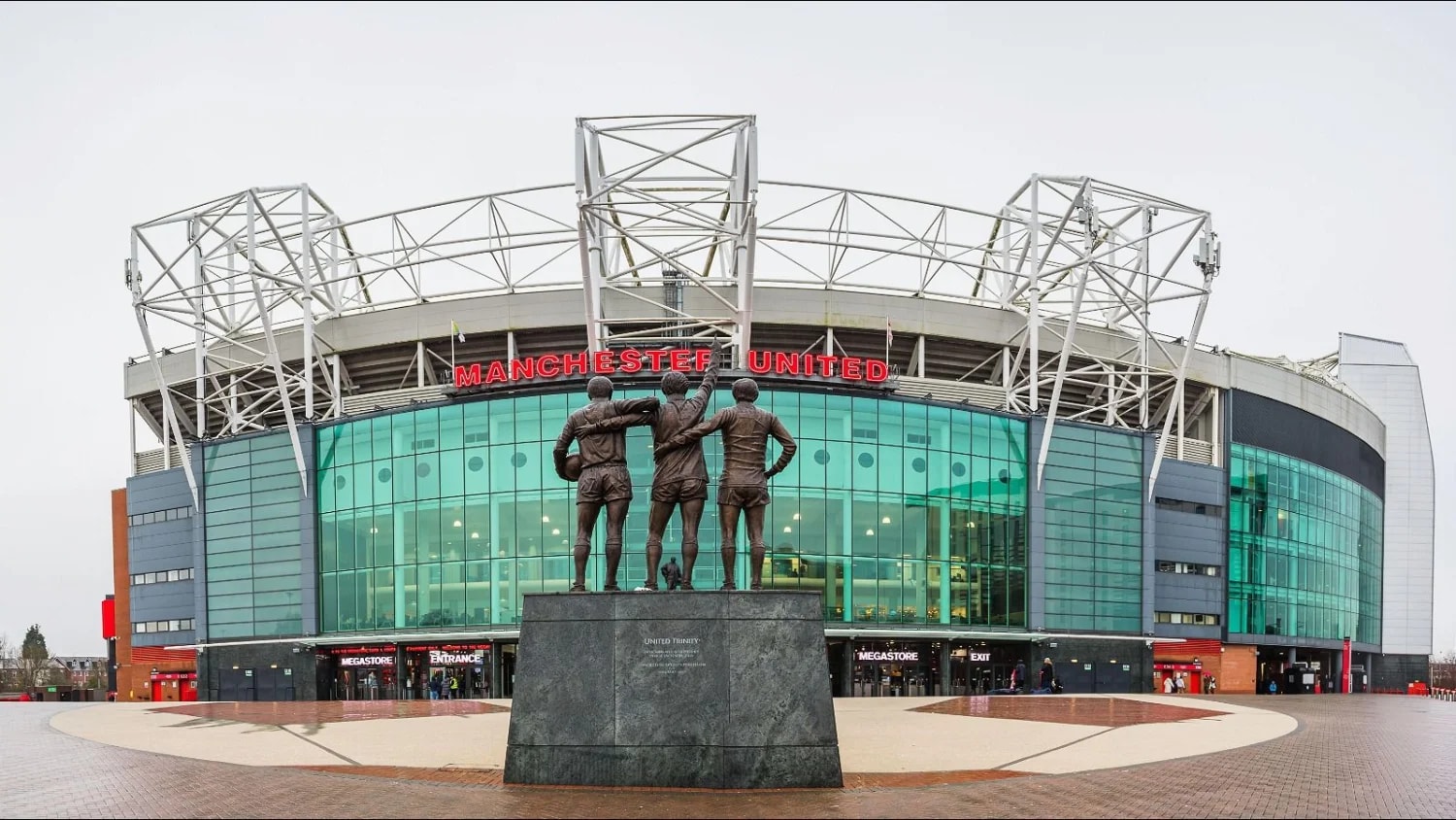 Man Utd's debt burden remains above one billion pounds despite cost-cutting Man Utd's debt burden remains above one billion pounds despite cost-cutting