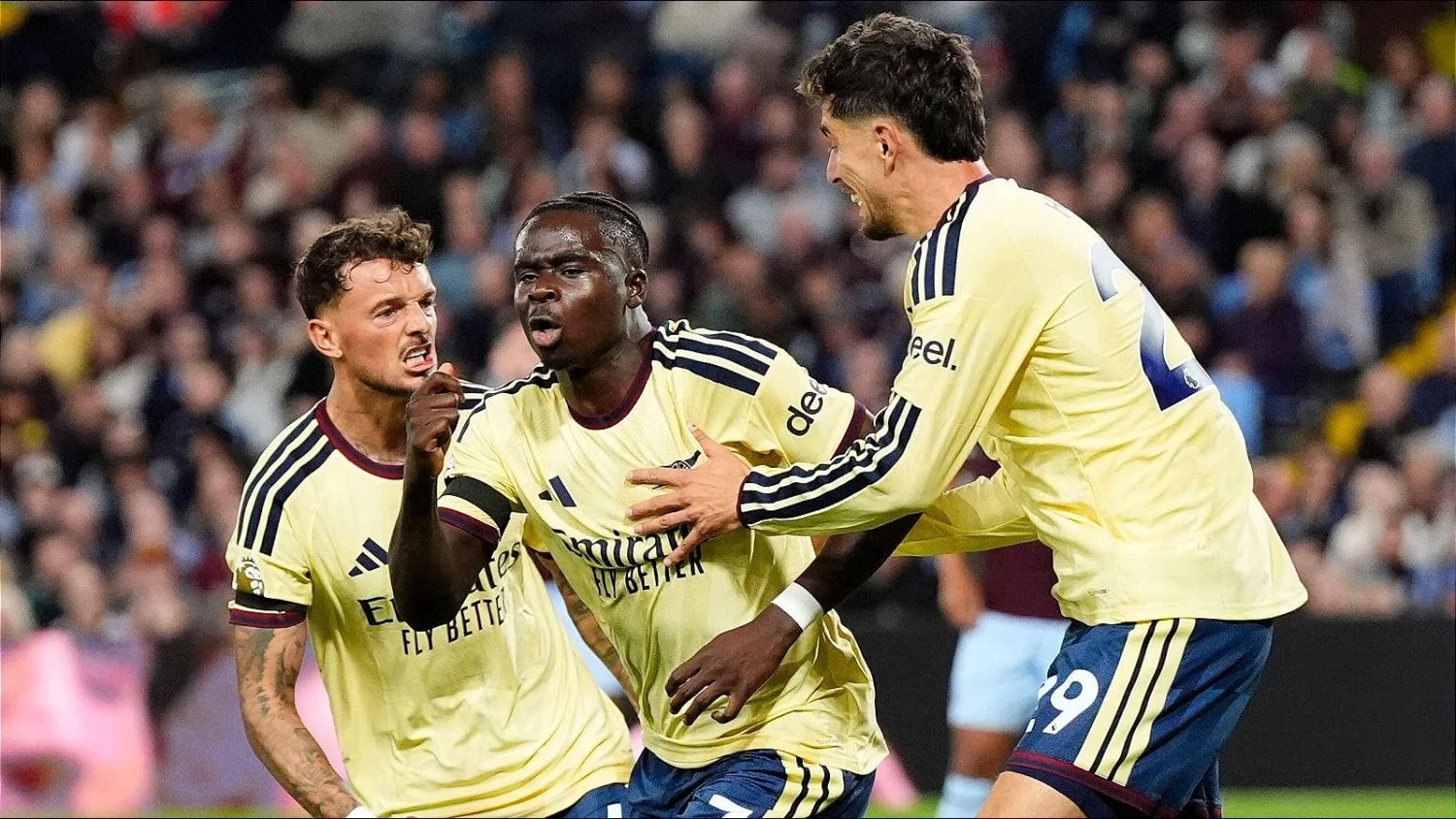 Bukayo Saka strikes as Arsenal grind down Aston Villa for victory Bukayo Saka strikes as Arsenal grind down Aston Villa for victory