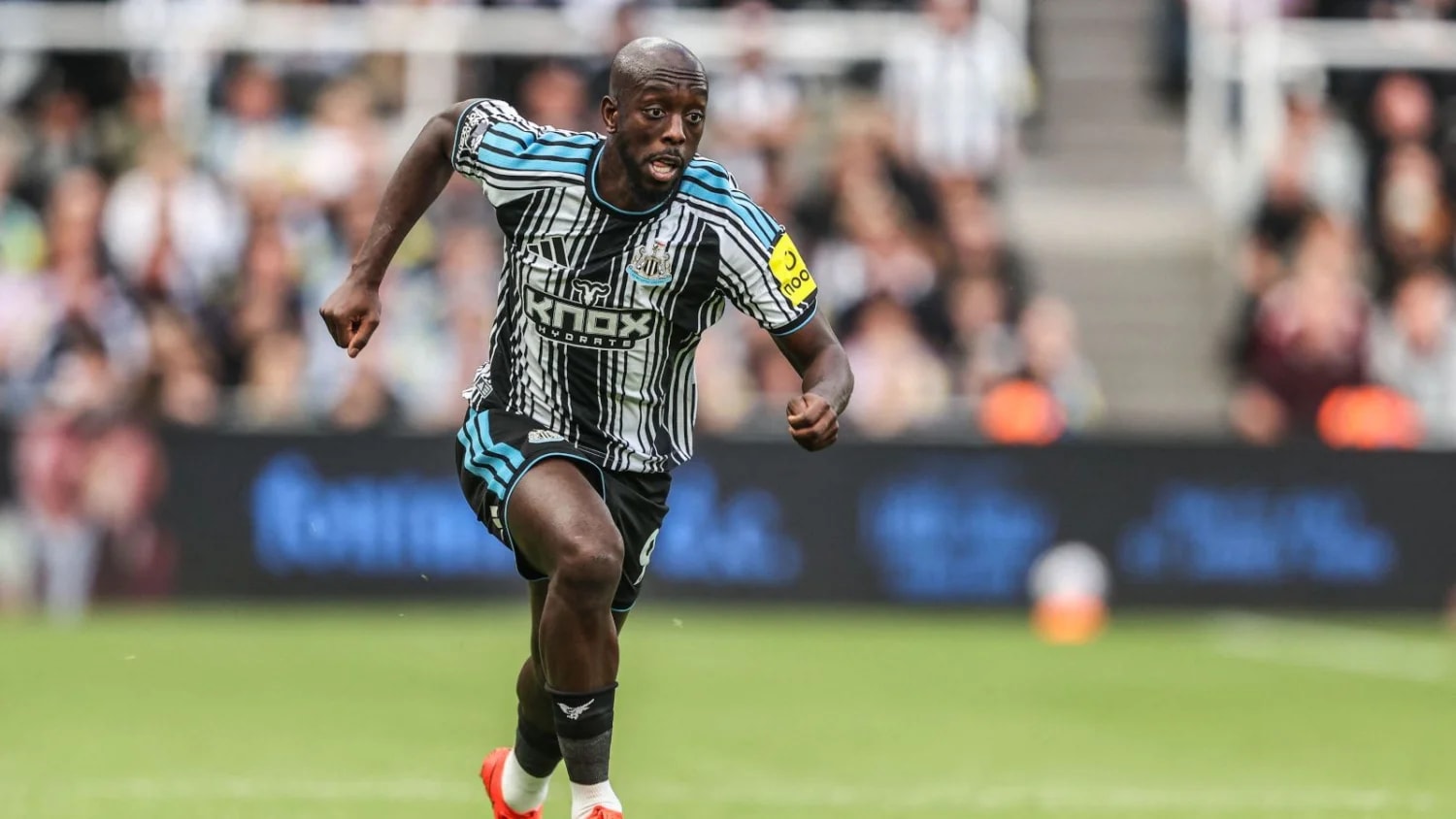 Newcastle boss Mathias Jaissle hails versatility of DR Congo star Yoane Wissa Newcastle boss Mathias Jaissle hails versatility of DR Congo star Yoane Wissa