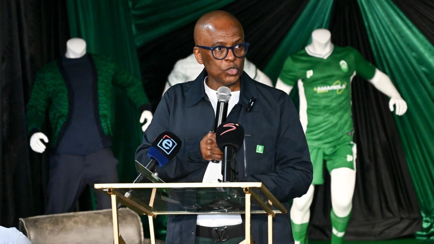 Sandile Zungu insists there won't be January exits for AmaZulu Sandile Zungu insists there won't be January exits for AmaZulu