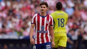Julian Alvarez's Atletico Madrid future unresolved as Barcelona and Arsenal hover Julian Alvarez's Atletico Madrid future unresolved as Barcelona and Arsenal hover