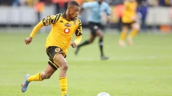 Kaizer Chiefs ponder Ashley du Preez future ahead of new season Kaizer Chiefs ponder Ashley du Preez future ahead of new season