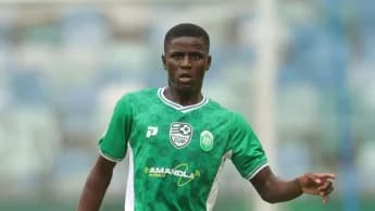 Mamelodi Sundowns snap up AmaZulu centre-back Wandile Dube Mamelodi Sundowns snap up AmaZulu centre-back Wandile Dube