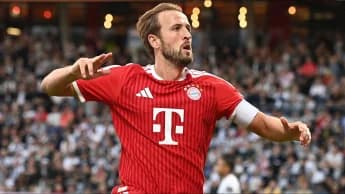 Harry Kane rescues Bayern as Leipzig crush Hamburg Harry Kane rescues Bayern as Leipzig crush Hamburg