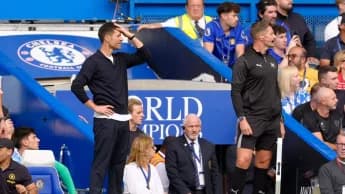 Chelsea's Xabi Alonso wants 'boring game' after defensive problems continue Chelsea's Xabi Alonso wants 'boring game' after defensive problems continue
