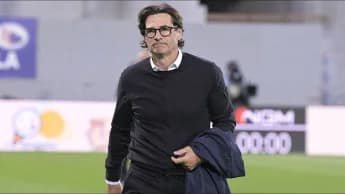 Paolo Vanoli returns as Fiorentina coach after nightmare Serie A start Paolo Vanoli returns as Fiorentina coach after nightmare Serie A start