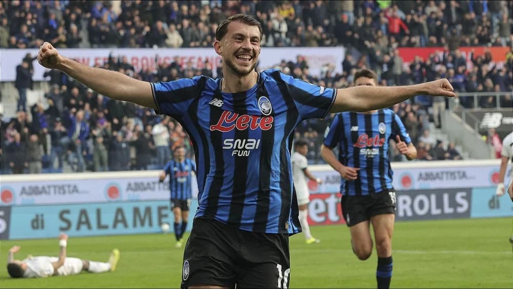 Giovanni Manna blasts VAR as Atalanta fight back to beat Napoli in Serie A