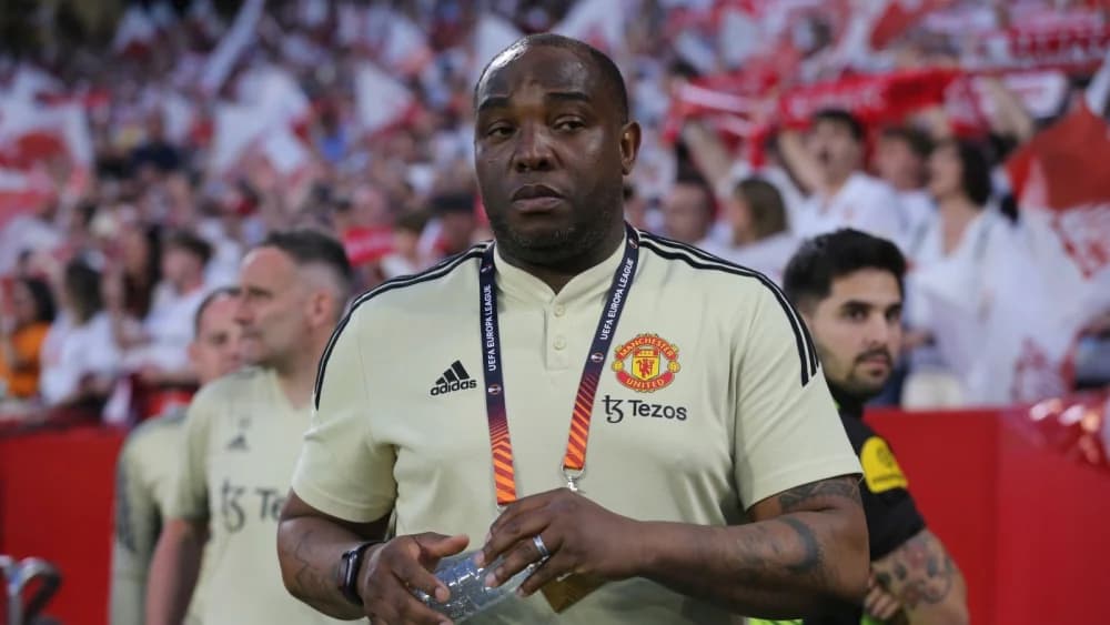 Benni McCarthy urges Jose Mourinho to apologise after Vinicius Junior racism row Benni McCarthy urges Jose Mourinho to apologise after Vinicius Junior racism row
