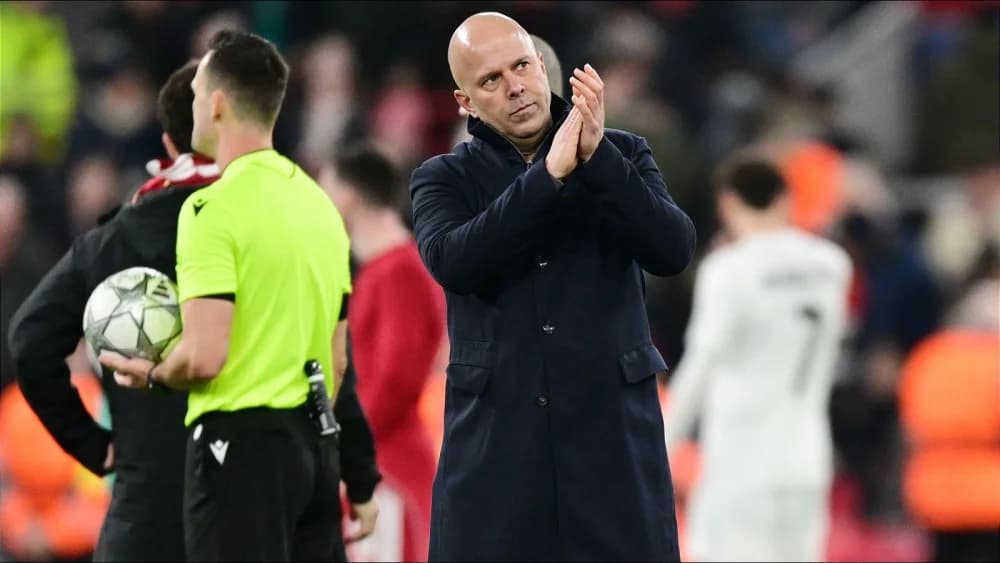 Merseyside Derby: Slot calls for focus as Liverpool face Everton