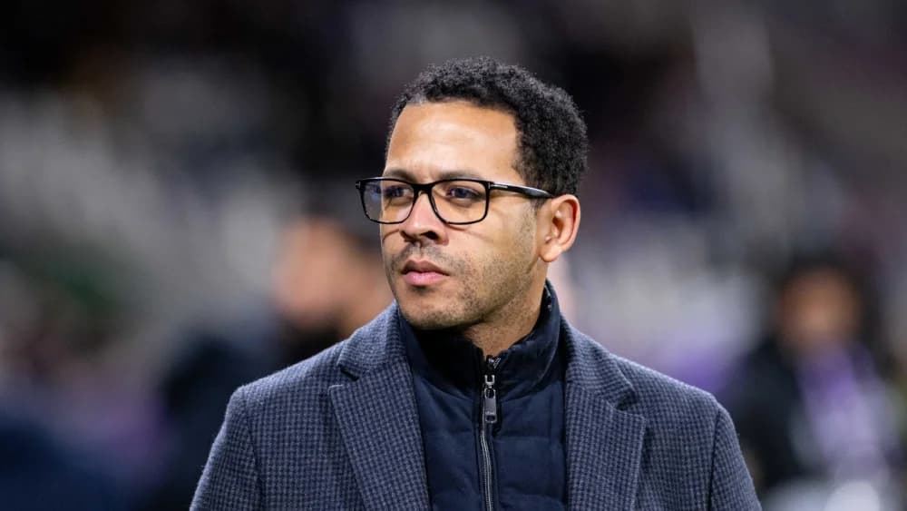 Liam Rosenior: Chelsea players deserve credit despite Carabao Cup exit