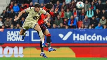 Barcelona move one result away from claiming LaLiga title