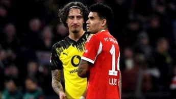 Mats Hummels questions Bayern Munich's confidence before Der Klassiker Mats Hummels questions Bayern Munich's confidence before Der Klassiker