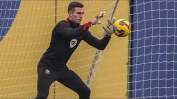 Report: Barcelona sell Inaki Pena to Greek giants Panathinaikos Report: Barcelona sell Inaki Pena to Greek giants Panathinaikos