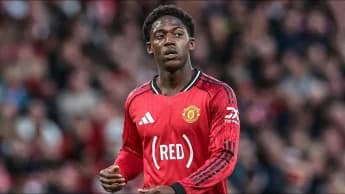 Kobbie Mainoo signs a new long-term Man Utd contract
