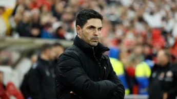 Mikel Arteta: Arsenal face 'defining moment' in Carabao Cup final