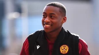 Zimbabwean star Tawanda Maswanhise linked with Anderlecht switch