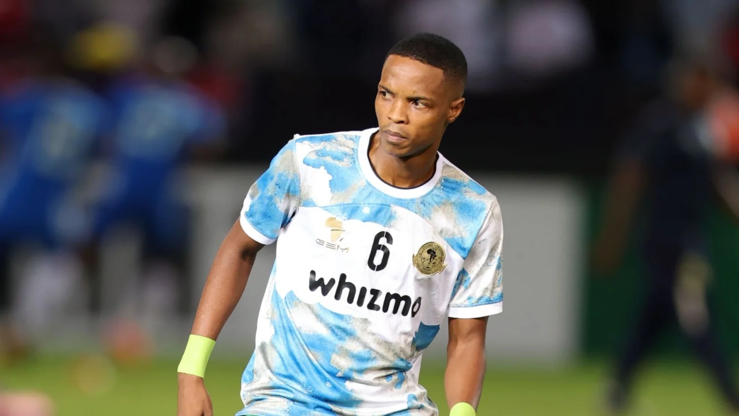 Former Orlando Pirates winger Mahlatsi Makudubela announces retirement