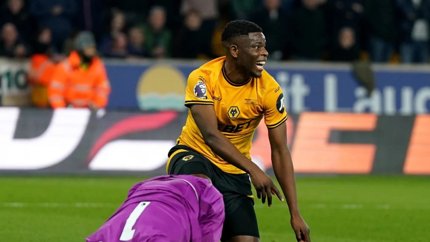 Marshall Munetsi returns to Wolves as Nottingham Forest interest grows