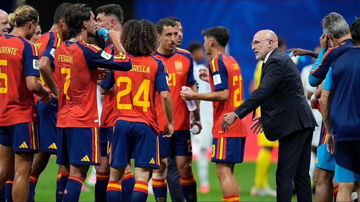 Spain boss Luis de la Fuente calls for calm after 'shock' Cape Verde stalemate Spain boss Luis de la Fuente calls for calm after 'shock' Cape Verde stalemate