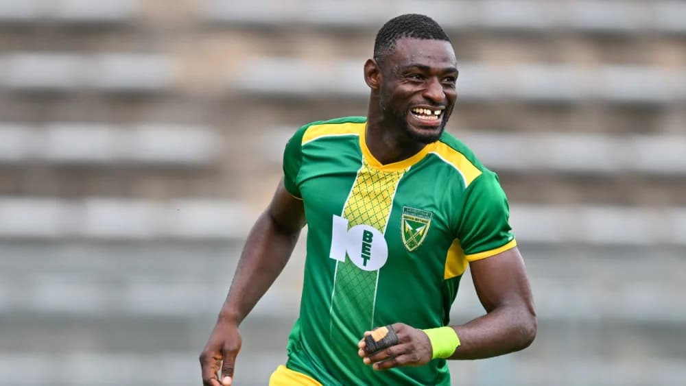 Golden Arrows head coach Manqoba Mngqithi tips Junior Dion to lift Golden Boot this season Golden Arrows head coach Manqoba Mngqithi tips Junior Dion to lift Golden Boot this season