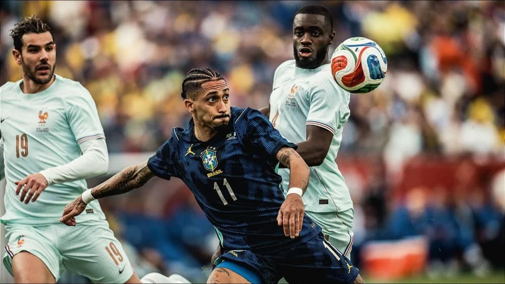 Raphinha injury sparks Barcelona fears ahead of Atletico clash Raphinha injury sparks Barcelona fears ahead of Atletico clash