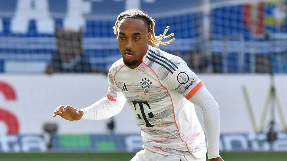 Report: Sacha Boey chooses Bayern Munich over Ligue 1 and Premier League interest Report: Sacha Boey chooses Bayern Munich over Ligue 1 and Premier League interest