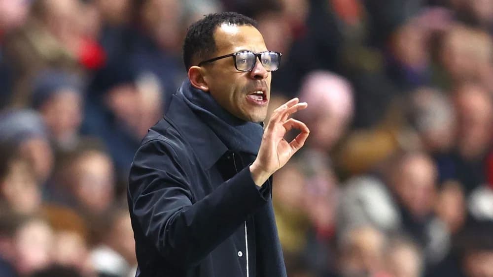 Chelsea boss Liam Rosenior insists Arsenal are favourites for Carabao Cup semi-final Chelsea boss Liam Rosenior insists Arsenal are favourites for Carabao Cup semi-final