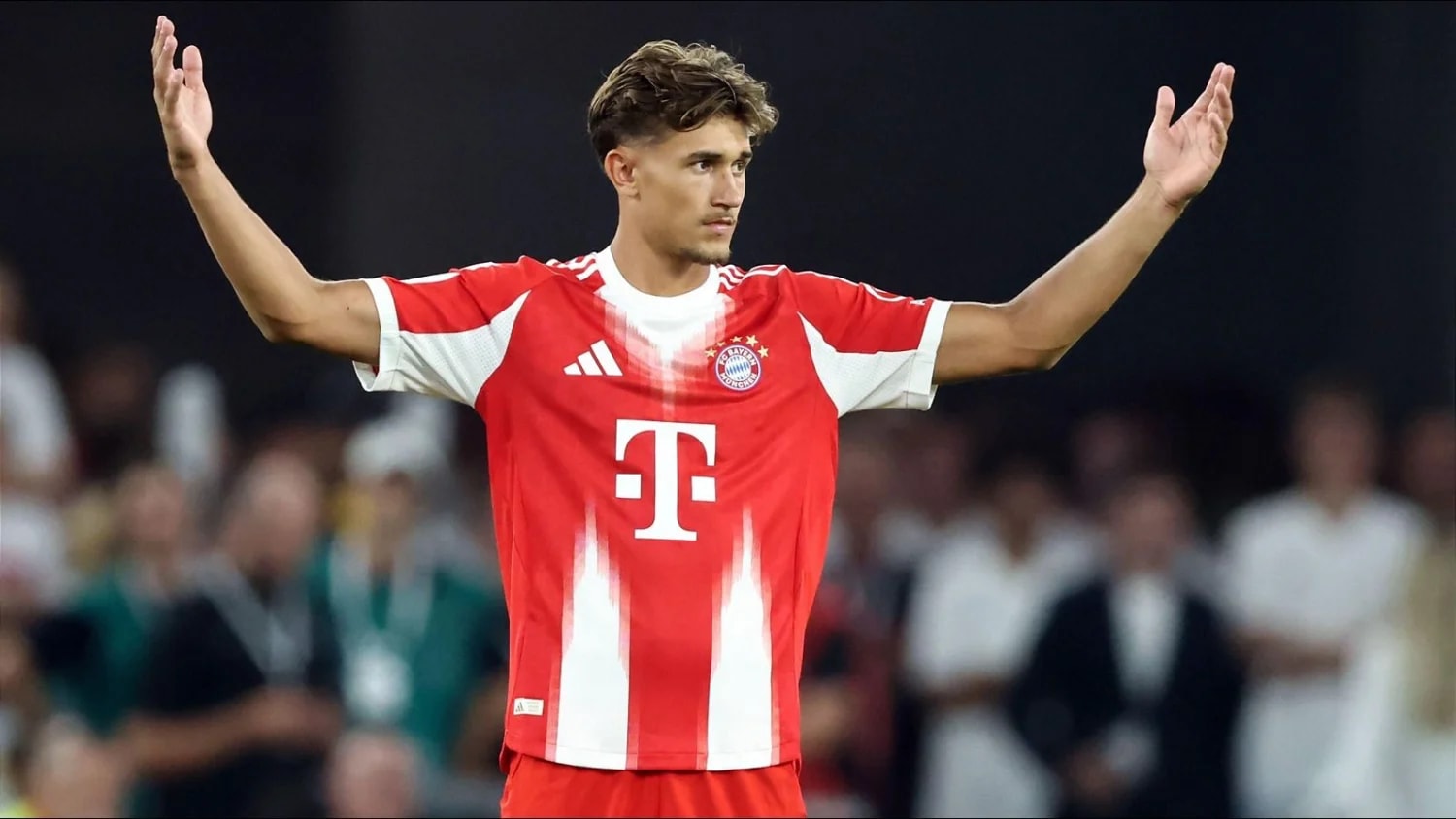 'I've learned so much' - Tom Bischof hails Vincent Kompany impact at Bayern Munich 'I've learned so much' - Tom Bischof hails Vincent Kompany impact at Bayern Munich