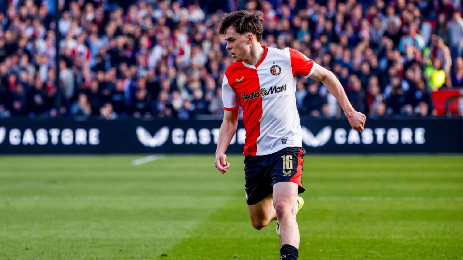 VfB Stuttgart complete Leo Sauer signing as Feyenoord cash in on rising Slovakia star VfB Stuttgart complete Leo Sauer signing as Feyenoord cash in on rising Slovakia star