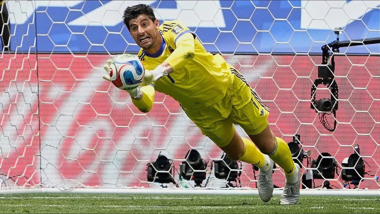 Thibaut Courtois opens door to Belgium stay but wants Nations League break Thibaut Courtois opens door to Belgium stay but wants Nations League break