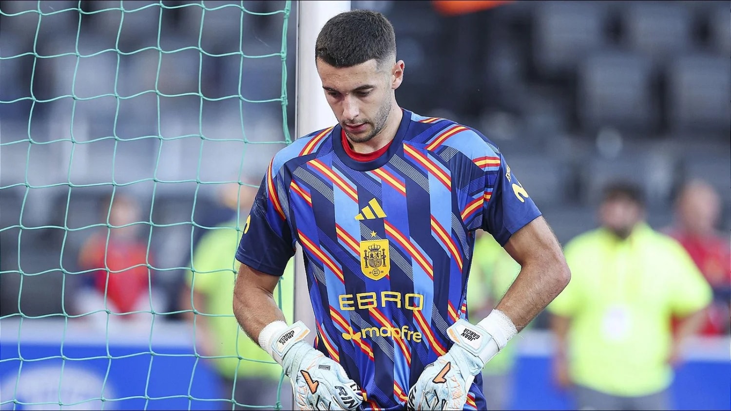 Joan Garcia 'thrives' under Barcelona spotlight as FIFA World Cup dream begins Joan Garcia 'thrives' under Barcelona spotlight as FIFA World Cup dream begins
