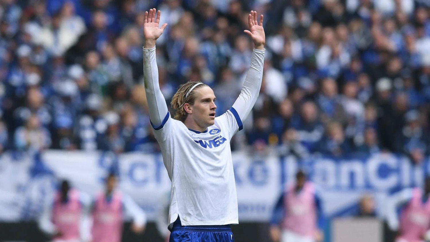 Monchengladbach sign defender David Herold from Karlsruher Monchengladbach sign defender David Herold from Karlsruher